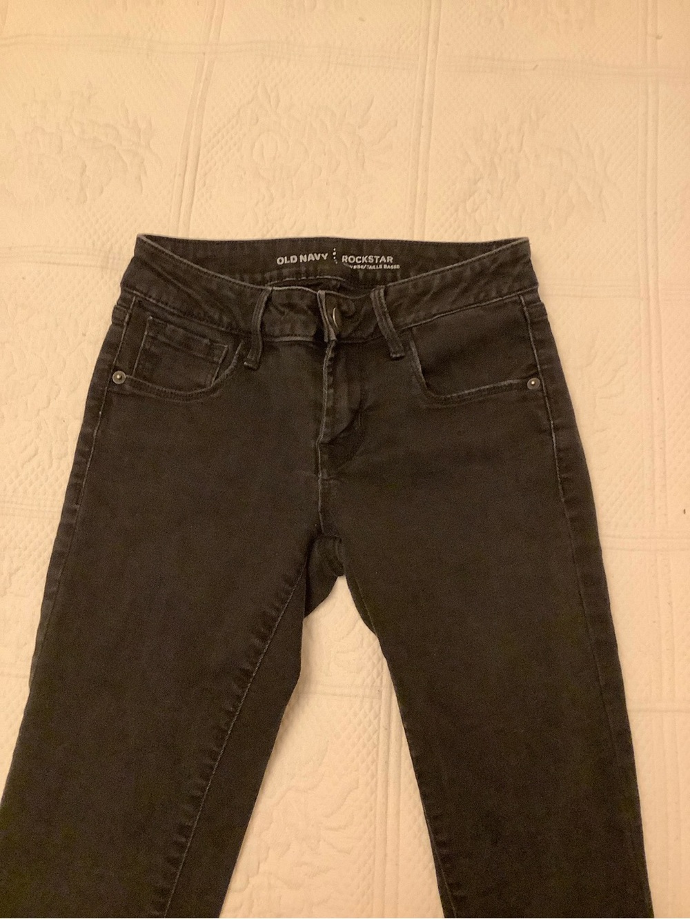 Old Navy Rockstar Low Rise Black Jeans 0 - Picture 4 of 9